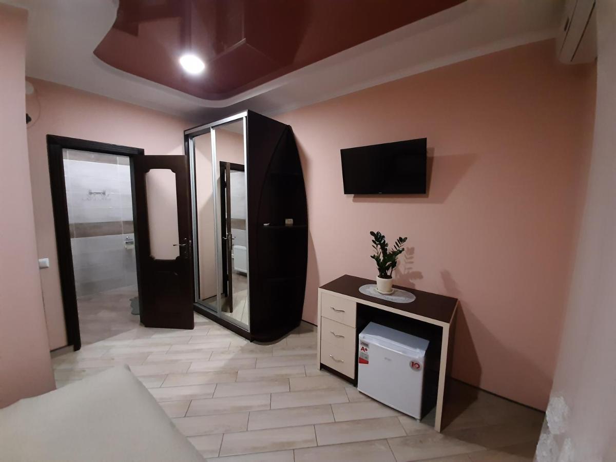 Mini-Hotel Umanʼ Dış mekan fotoğraf